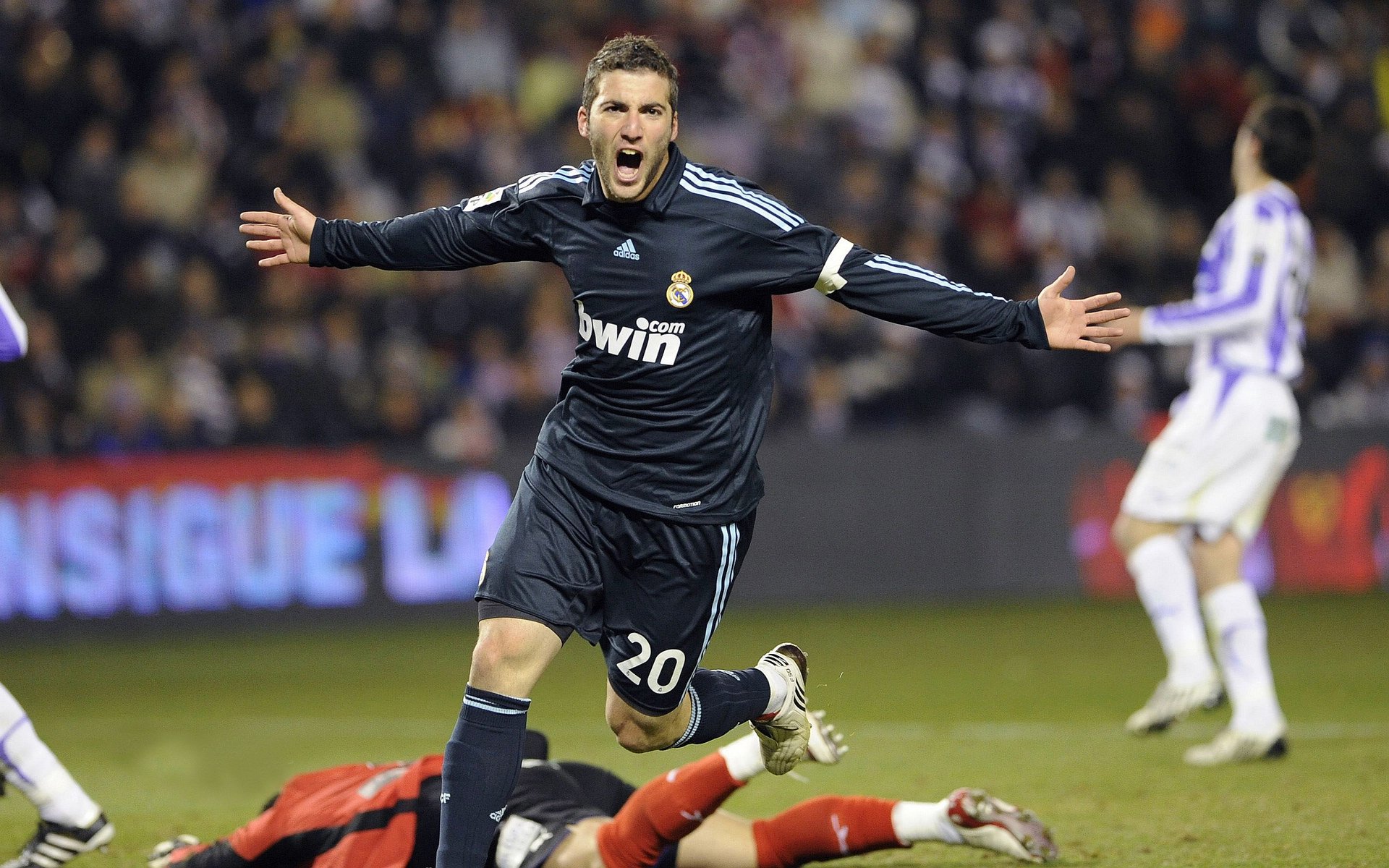 中国足球联赛扩大赛事影响力,中国足球联赛现状